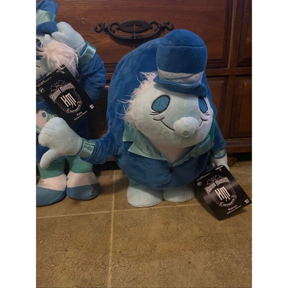 3 Disney Haunted Mansion Hitchhiking Ghosts Plush Figures Gus Ezra Phineas Door - Picture 5 of 10